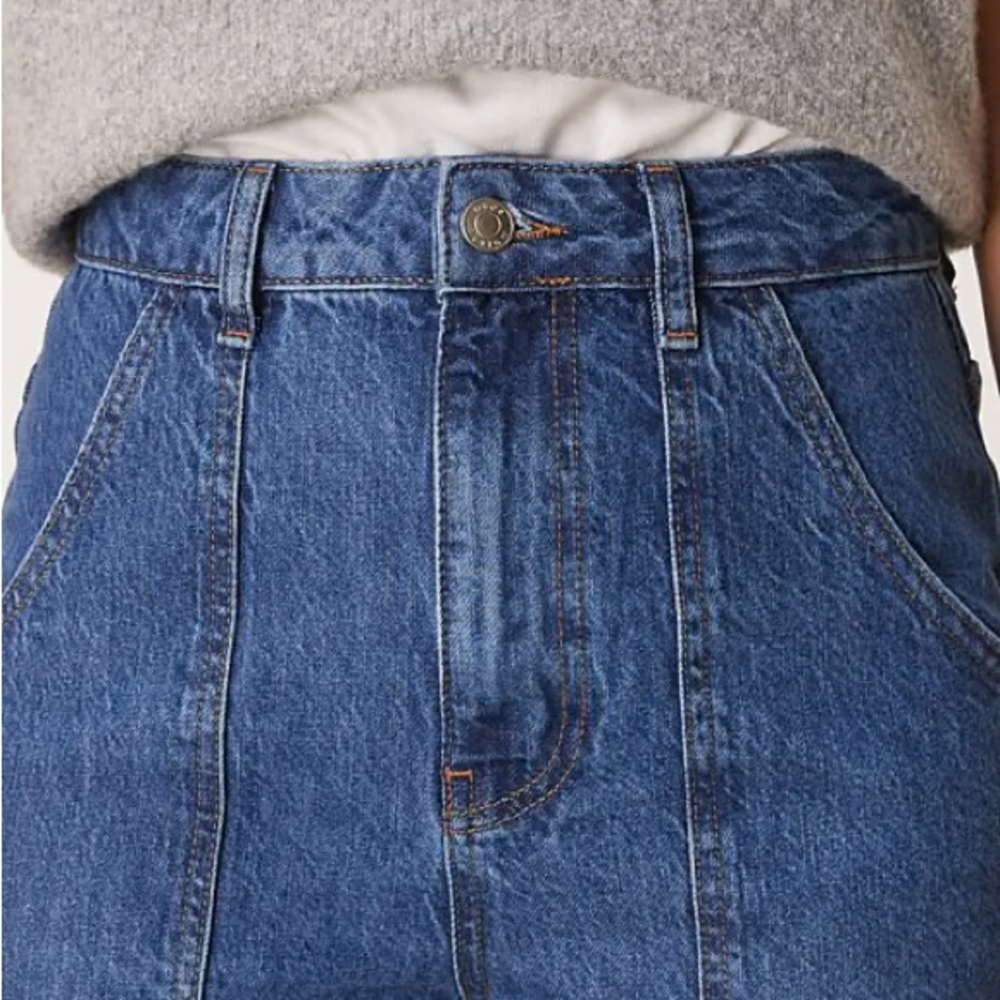 Abercrombie & Fitch joggers - size 2 - light wash with seams